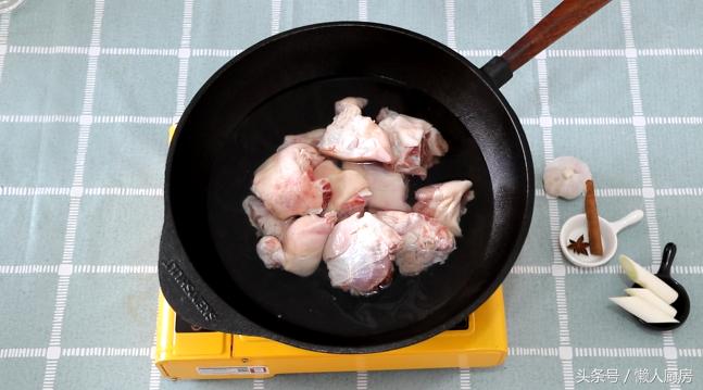 猪蹄怎么做的软烂入味儿,猪蹄如何做软烂入味好吃