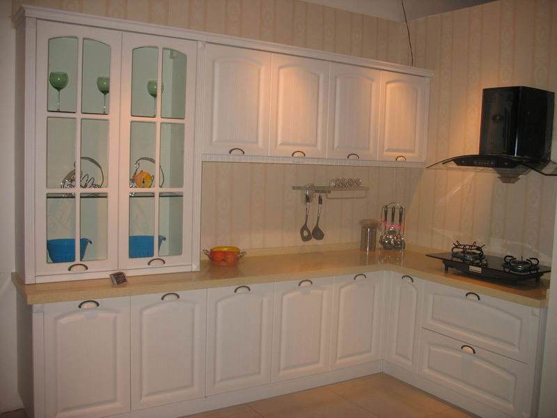 吸塑橱柜和模压橱柜,装修橱柜用模压好还是吸塑门板好