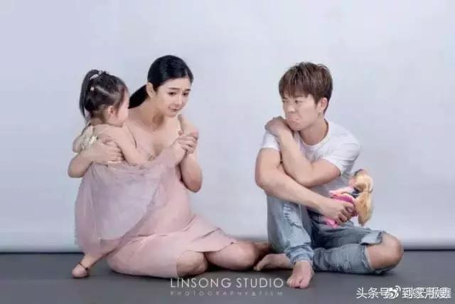 王栎鑫女儿是顺产还是剖腹,王栎鑫二胎