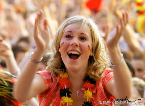 父母过世房产证遗失如何补办,农村房产证遗失在什么部门补办