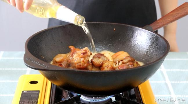 猪蹄如何做得软烂好吃简单,猪蹄怎么做软烂入味又有嚼劲