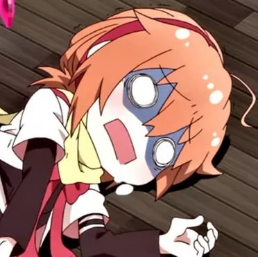 别睡了，我给你泡了包999皮炎平起来把它喝了