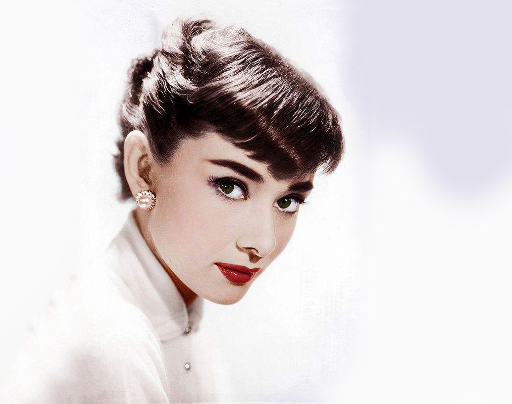 奥黛丽赫本经典照片分析,女神奥黛丽赫本一生最美的瞬间