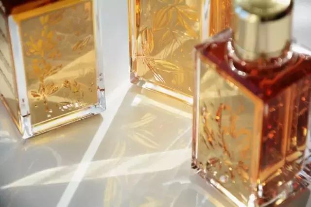 爱马仕丝巾礼盒香水50ml,miumiu香水和兰蔻香水