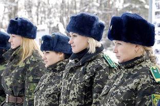 苏联女兵为何要穿裙子上战场,苏联女兵作战