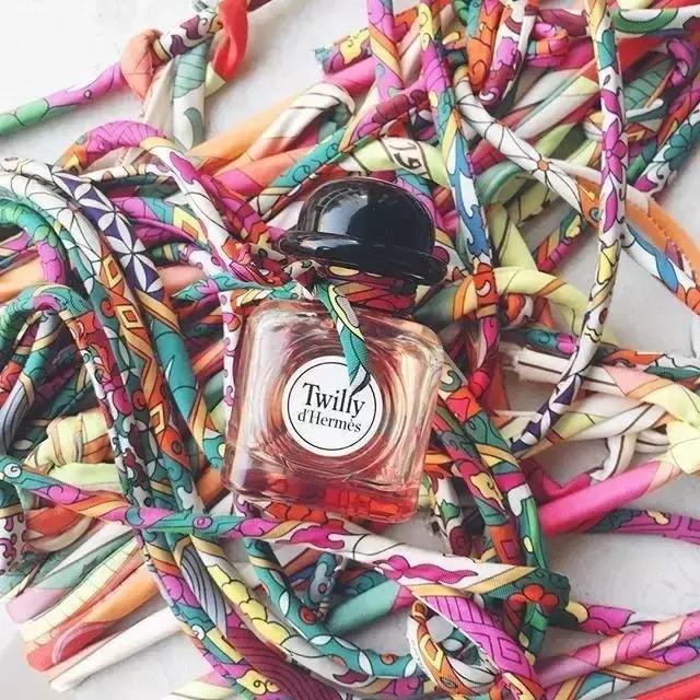 爱马仕丝巾礼盒香水50ml,miumiu香水和兰蔻香水