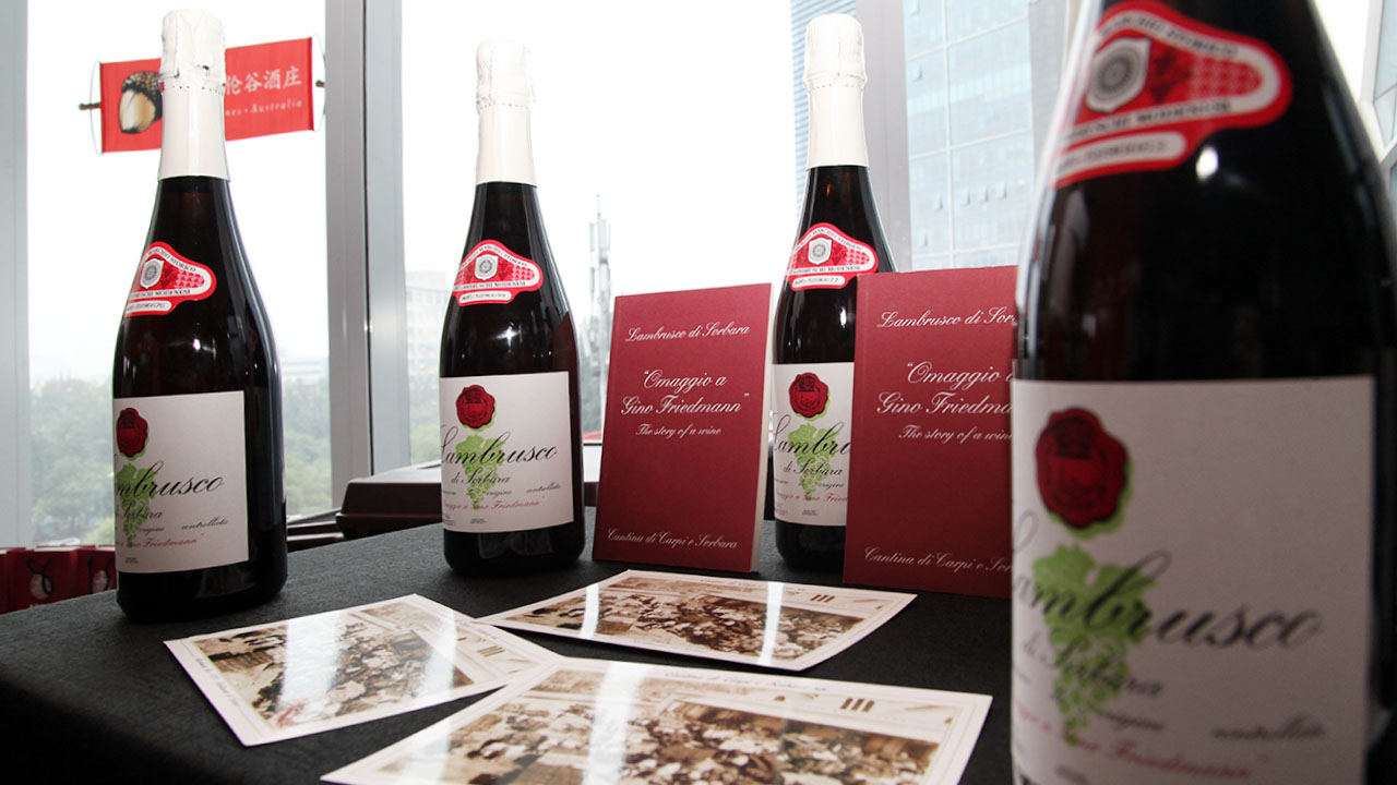 如何鉴别进口葡萄酒的真假,怎样辨别进口葡萄酒的真假