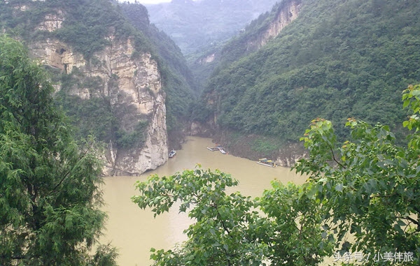 山清水秀景色迷人如入仙境,最美的溪水山水美景