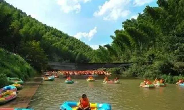 只是去个公园,却翻了几座山!