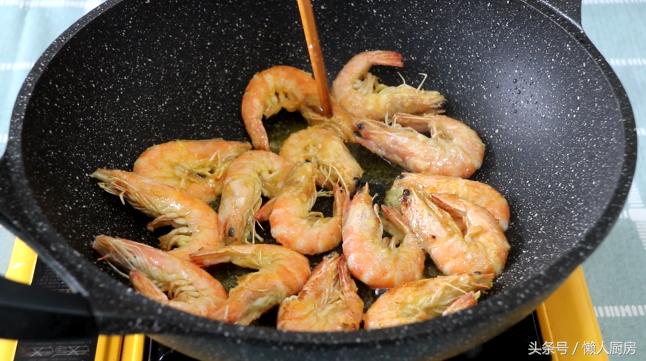 简单香辣虾的家常做法,香辣虾的家常做法简单又好吃的