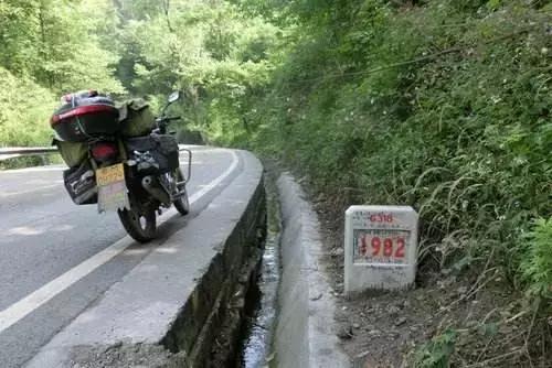 西藏自驾旅游藏语音乐,西藏自驾藏语