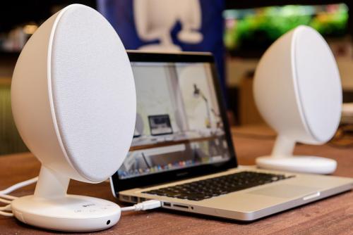 圆柱形音箱有什么优缺点,音箱圆筒和方形哪个好