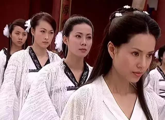 李易峰被解约要赔多少,李易峰面临的违约金有多少