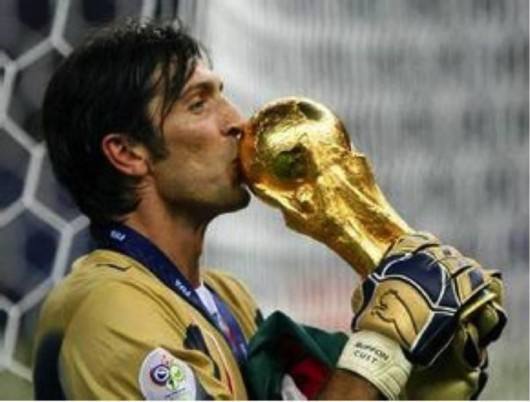 致敬老将布冯,布冯纪录片