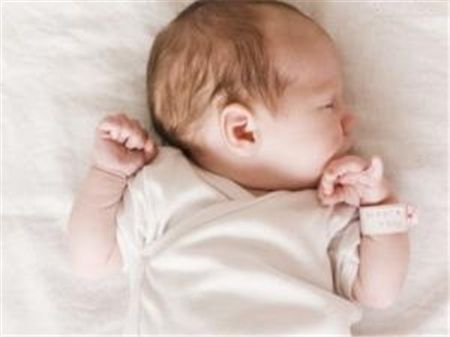 去黄疸最好最快的方法,攒肚遇上黄疸