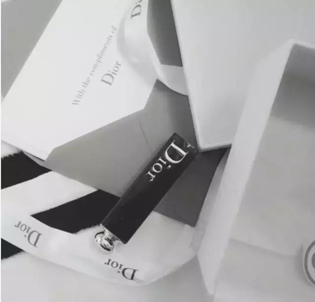 多年来戒不掉的奶茶,戒不掉的奶茶忘不掉的温暖