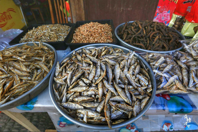 鍙ゅ牥鐢讳埂涔℃剚,鍙ゅ牥鐢讳埂鑹烘湳灏忛晣