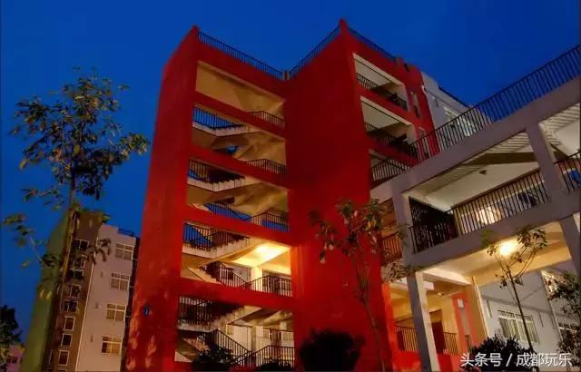 成都的大学宿舍排名,高校宿舍测评