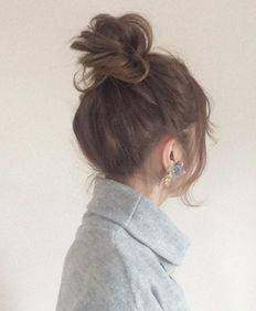 发际线低额头窄小脸适合什么发型,40岁小脸发型女2021流行发型