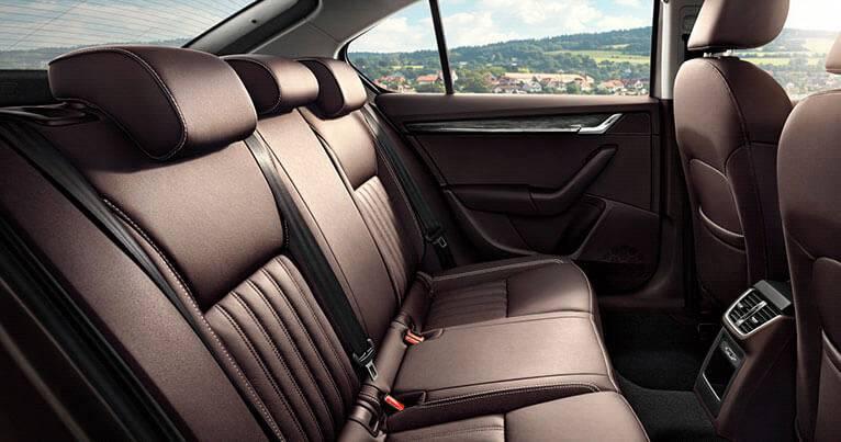 欧系旅行车值得买吗,不到十万就能入手的掀背式大空间