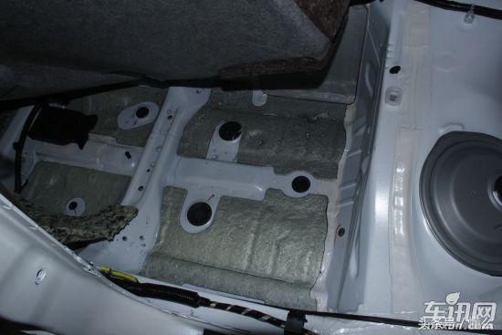 拆车坊六代凯美瑞拆解,拆车坊马自达阿特兹