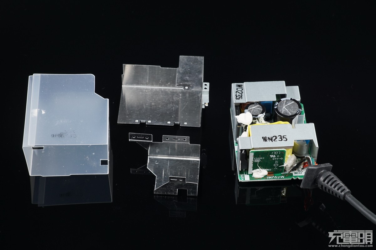 任天堂switch游戏机要不要卡带,任天堂switch游戏机oled多久充满