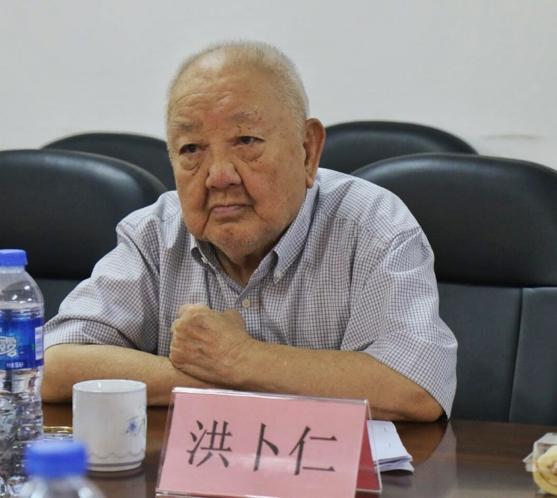 发扬体育文化精神·追思厦门鼓浪屿一代球王陈镇和