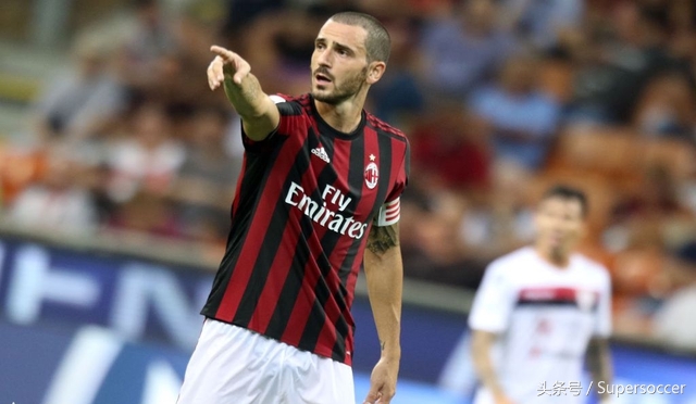 ac米兰新队歌,ac米兰队歌震撼现场版