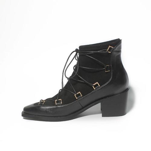 元气满满衬衫百褶裙,元气浅蓝格裙