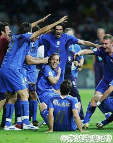 卡莫拉内西和特雷泽盖,卡莫拉内西和博格巴