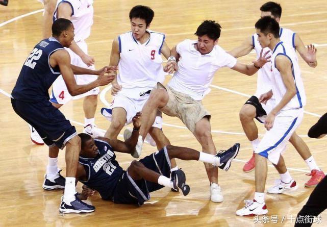 中国篮球斗殴和世界斗殴事件,篮球史上最严重的群殴事件