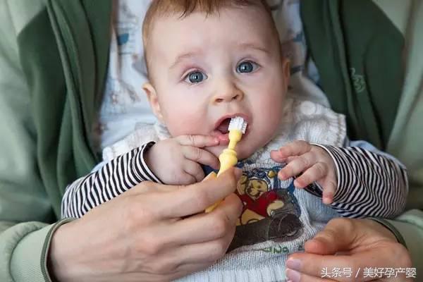 母乳喂养一岁半宝宝龋齿如何补救,母乳喂养婴儿是否会蛀牙