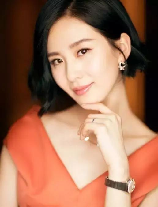 马伊琍袁泉穿出高级感,袁泉马伊琍