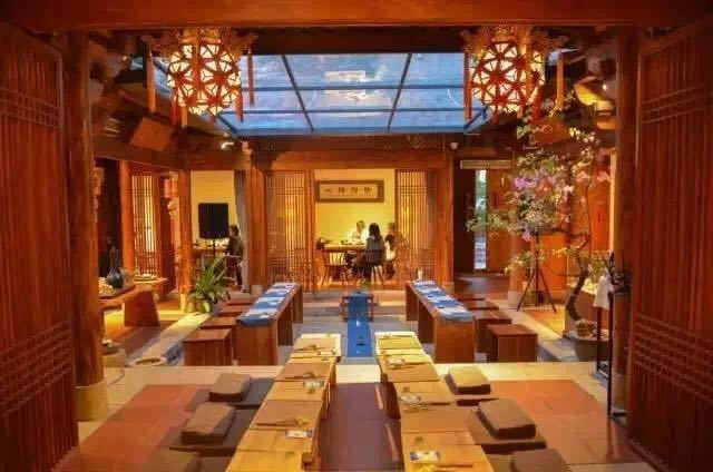 国足为什么一定要赢泰国,国足主场对新加坡有猫腻吗