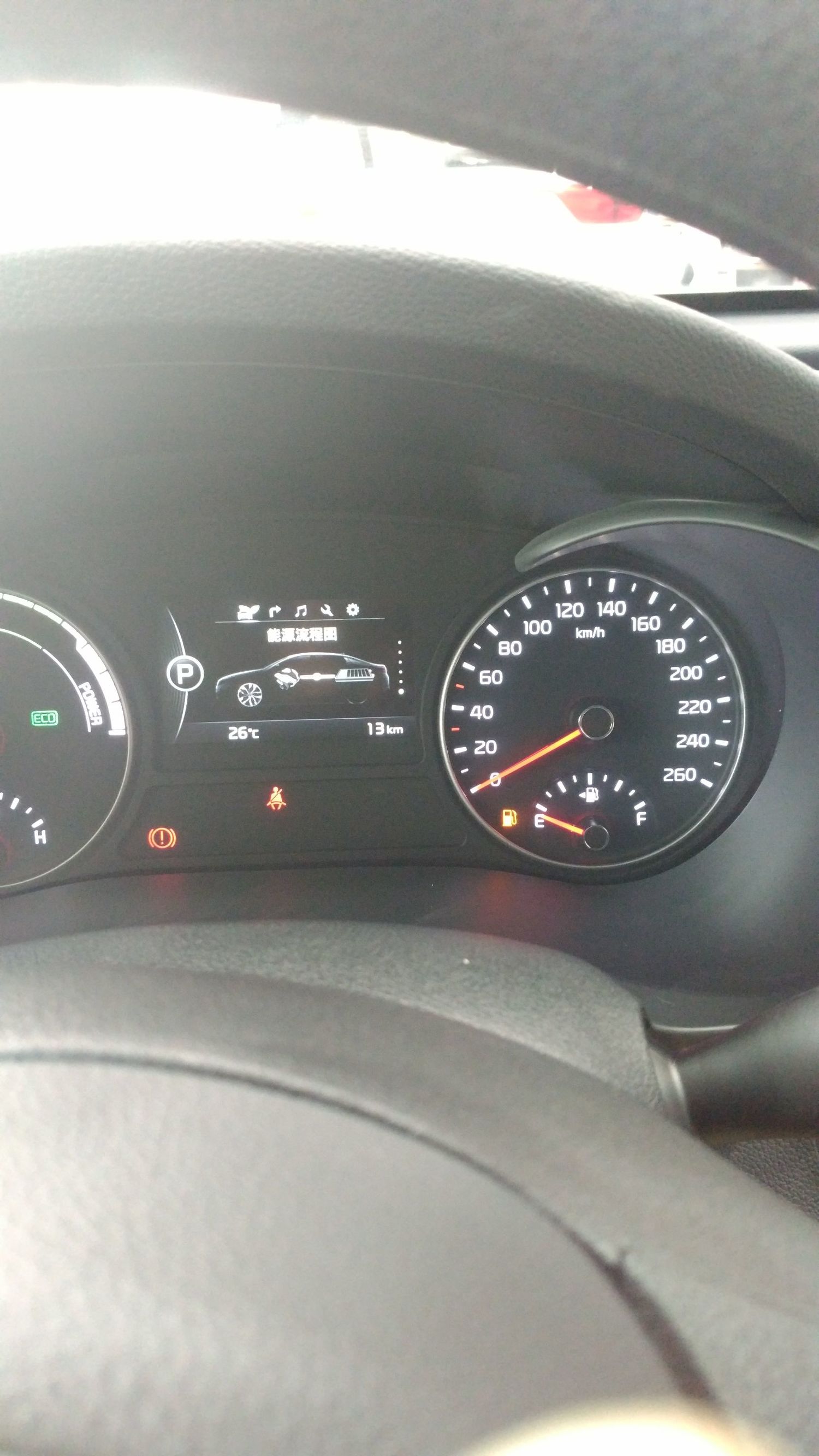 起亚k52.0落地,起亚k5裸车价17万落地大概要多少