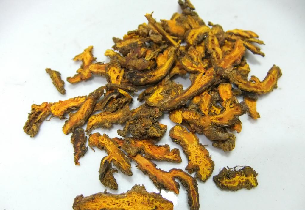 体检发现尿蛋白是怎么回事,出现尿蛋白的危害及治疗方法