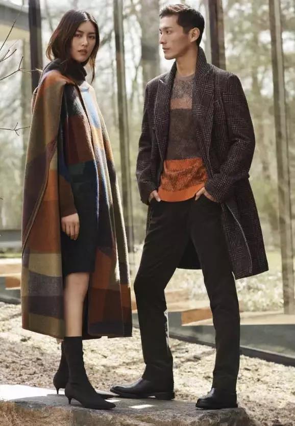 刘雯同款鞋子是什么牌子,刘雯最火的一双鞋