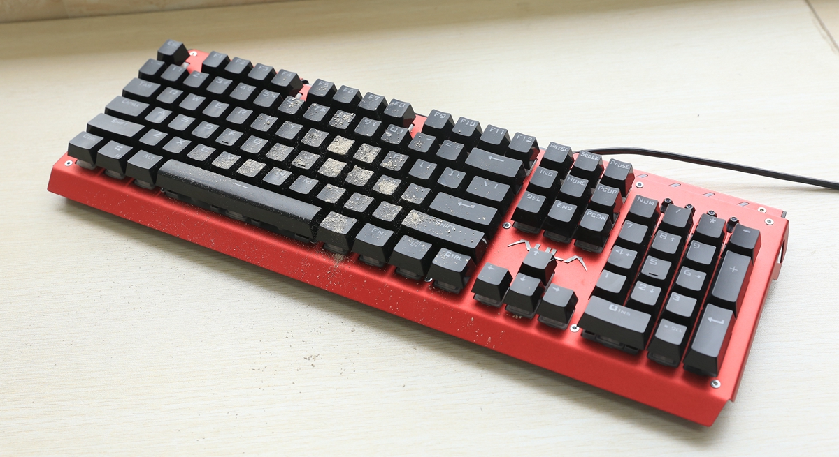 机械键盘防尘膜狼蛛,aula狼蛛f2088电竞机械键盘