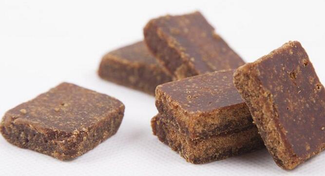 女人经期吃什么能排出毒素,女性经期吃什么排瘀