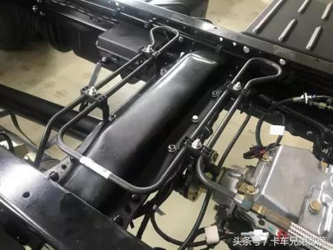 轻卡气刹需要加水吗,开气刹的轻卡需要注意什么