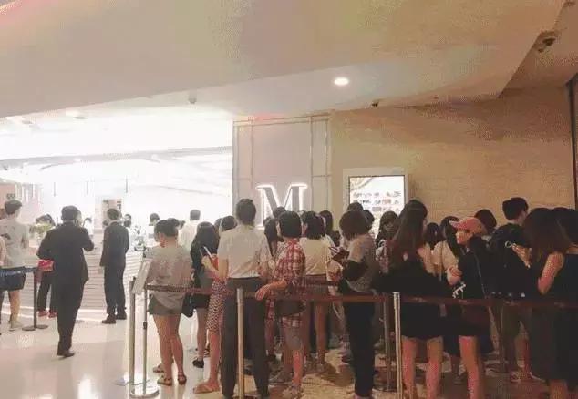 排队7小时买网红糕点,上海网红蛋糕店ladym