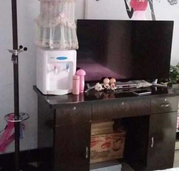 一家三口在深圳租房日常,一家五口在深圳租房三房二厅