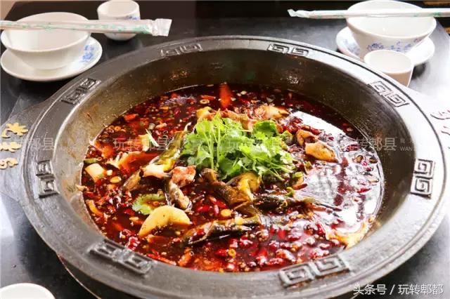 吃遍重庆50家鱼摆摆,吃遍成都50家鱼摆摆