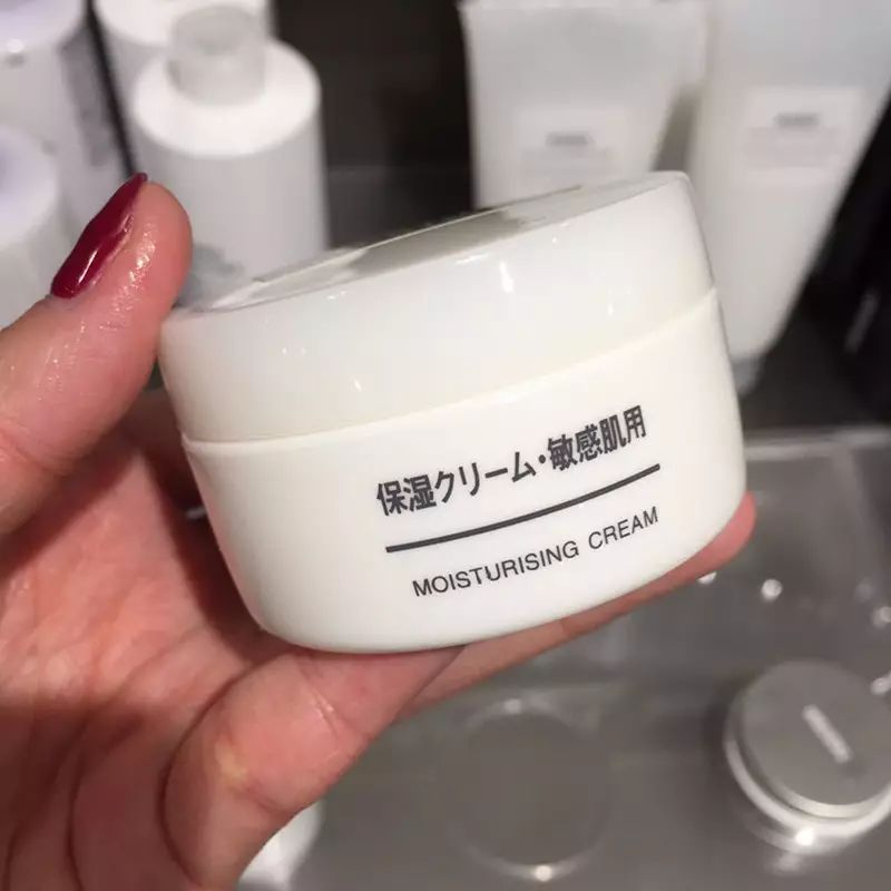 30岁以上敏感肌紧致抗皱面霜平价,秋季清爽滋润面霜排行榜推荐图片