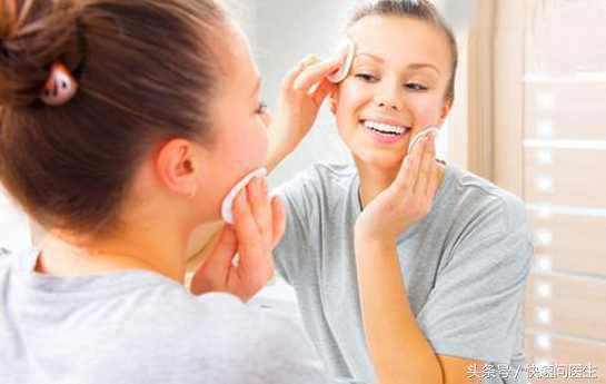 一觉醒来脸肿眼肿一天了怎么消肿,一觉醒来脸肿怎么快速消除