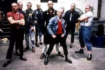 你见过不会过时的马丁靴,经典不过时不土的马丁靴