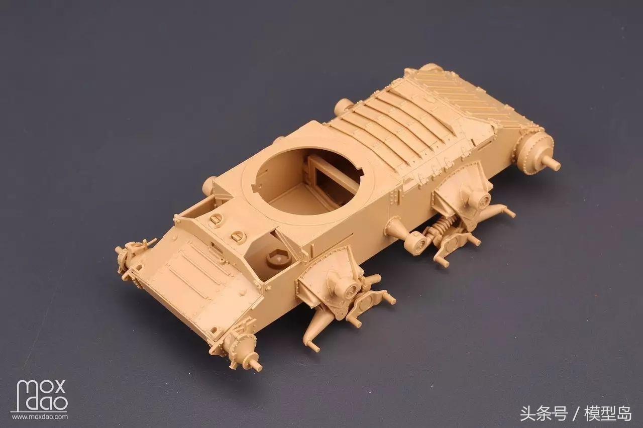 田宫新品35352圣瓦伦丁战车｜板件评测