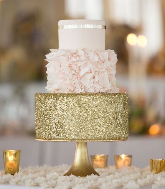 低脂裸蛋糕款式,裸蛋糕和普通蛋糕视觉对比