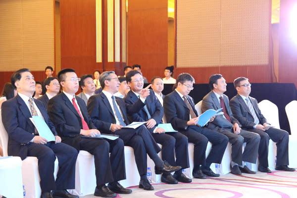 三天后,数万人将涌向贵阳,但求一醉