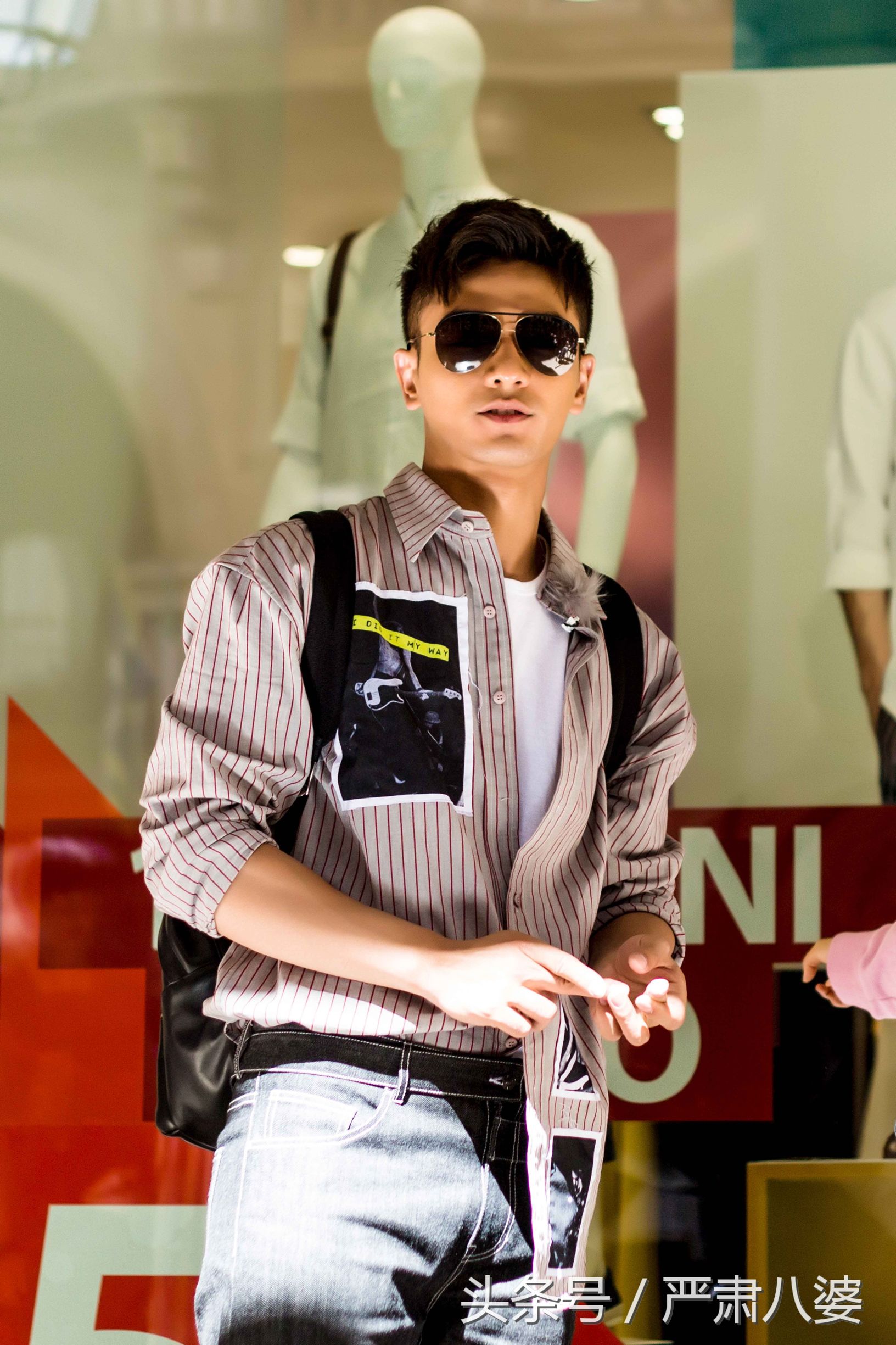 郑恺探访国家队,郑恺遇见富二代